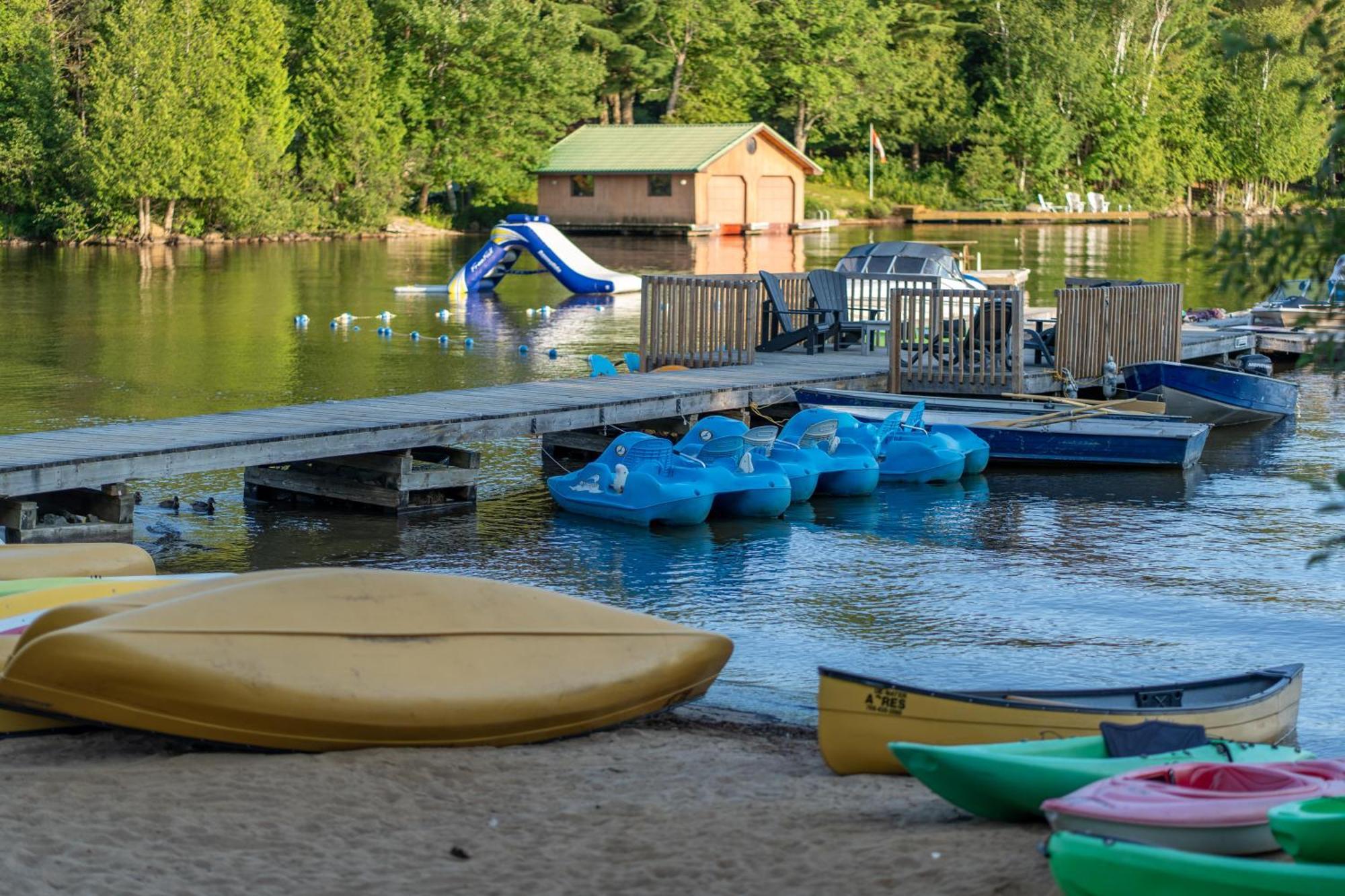 Blue Water Acres Hotel Хънтсвил Екстериор снимка